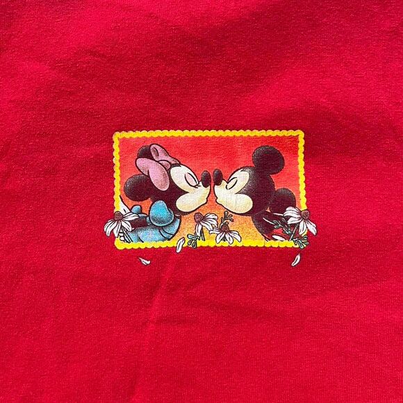 Vintage Mickey & Minnie Mouse red graphic tee - Picture 3 of 5